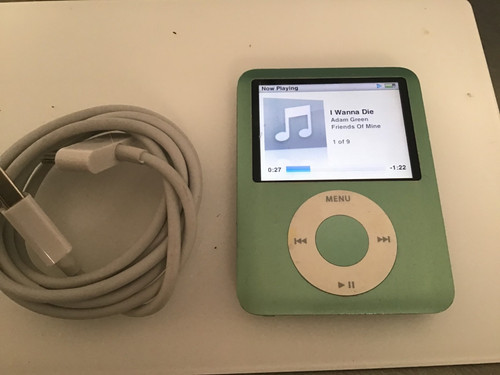 Apple ipod nano 3rd generation - 3rd,